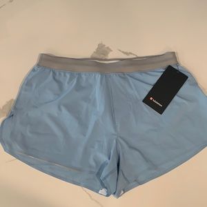 NWT Fast and Free short 3”